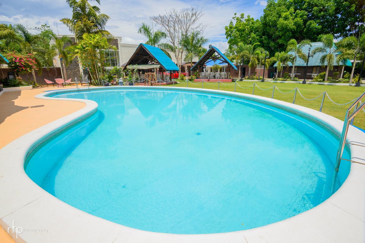 Balai Carmela Hotel Tuguegarão Exterior foto