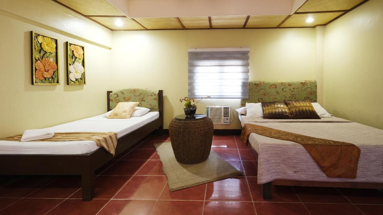 Balai Carmela Hotel Tuguegarão Exterior foto